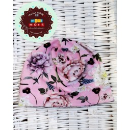 minimore meillä tehty kukka pipo